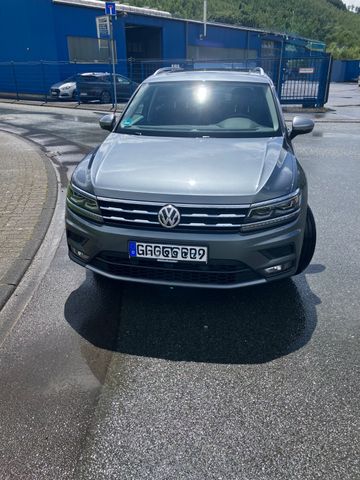 VW Tiguan Allspace 2.0 TSI 132kW DSG 4MOTION 7Sitz