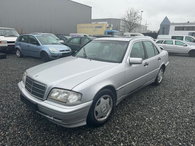 Mercedes-Benz C 200 ELEGANCE