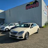 Mercedes-Benz E 220 AUTOM- TÜV 10.26 LEDER XENON ALU KLIMAAUTO - Mercedes-Benz E 220: Beige