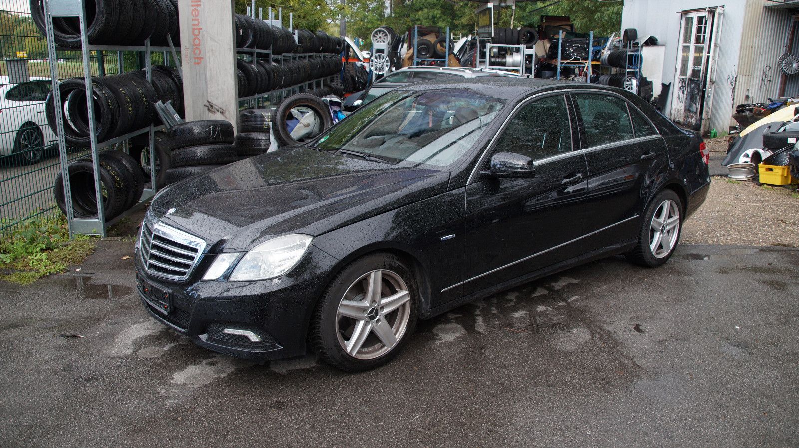 Mercedes E 350 2009, 3.5 benzīns, Automāts, Sedans, Melns — Latvijā
