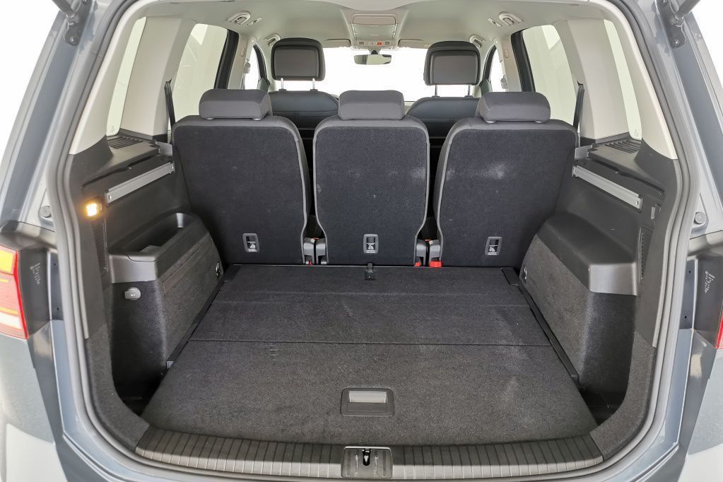 Volkswagen Touran Highline 2.0 TDI SCR Tempo*Nav*PDC*RFK*SH