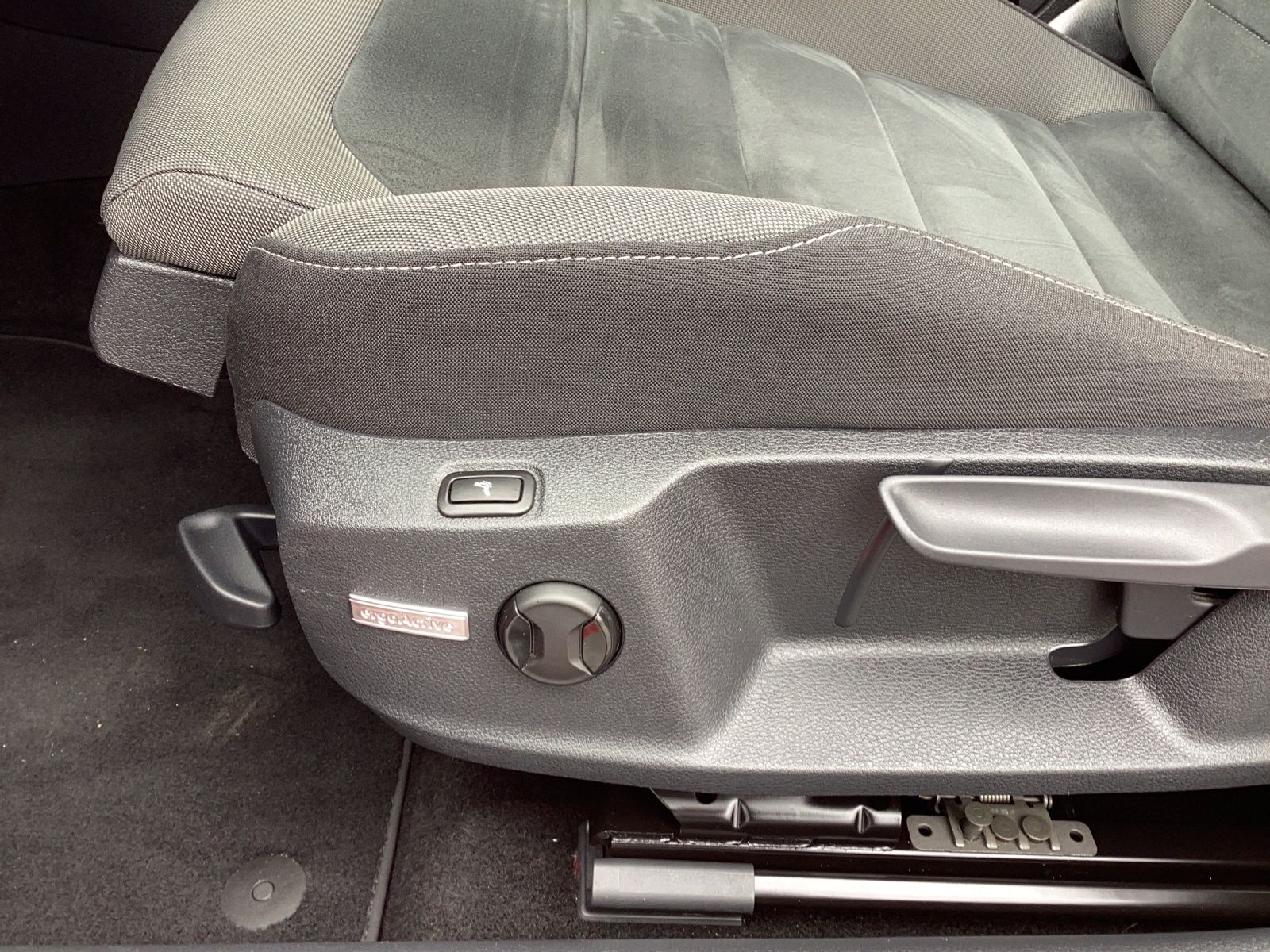 Fahrzeugabbildung Volkswagen Golf VIII TSI Comfortline