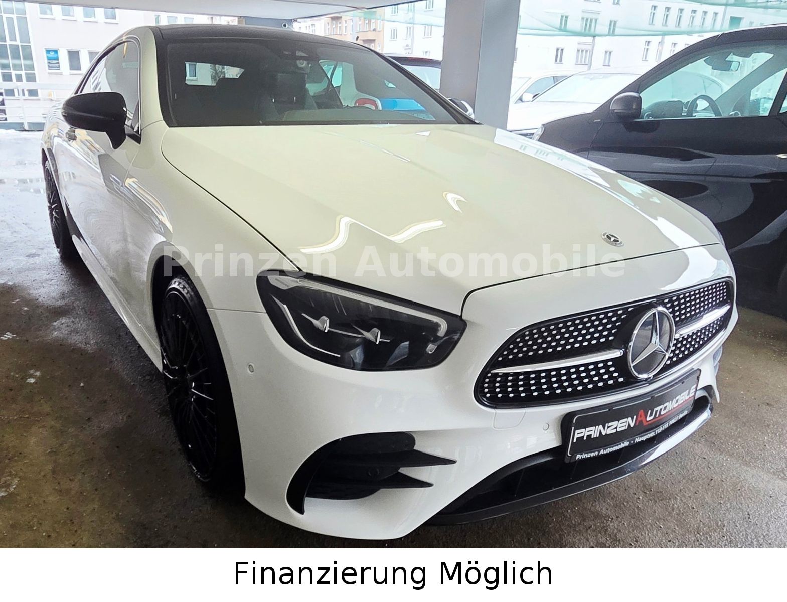 MERCEDES-BENZ E 220 d Coupe 4Matic AMG *NIGHT*PANO*AMBIENTE*