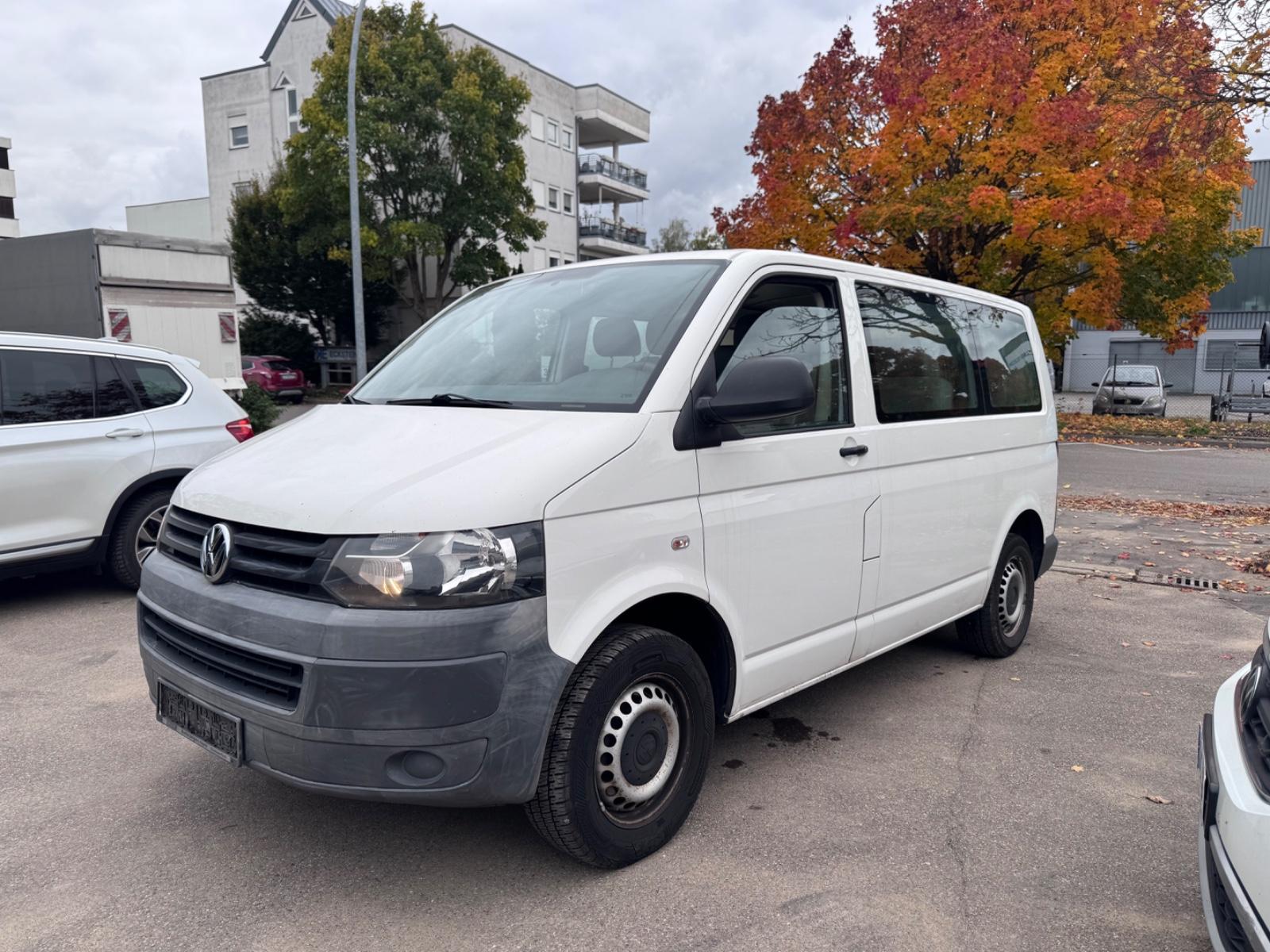 Volkswagen T5 Transporter 9 Sitzer DOPPELKLIMA EL-Fenster