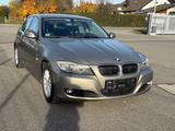 BMW 325i Limousine/EU5/Klimaaut./PDC/ - BMW 325 aus 2010