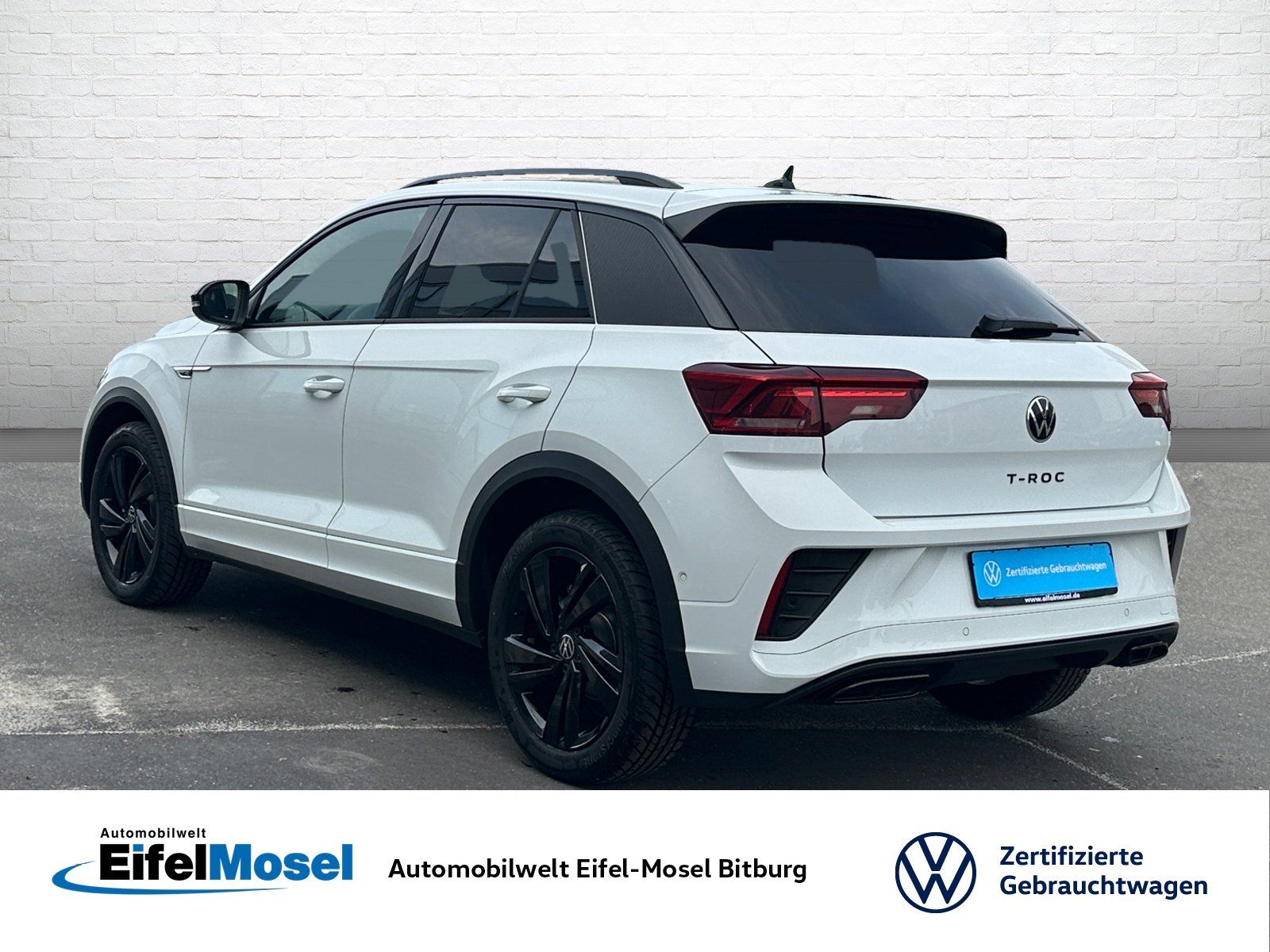 Volkswagen T-Roc R-Line 1.5 l TSI OPF DSG ACC RearView Navi foto 3