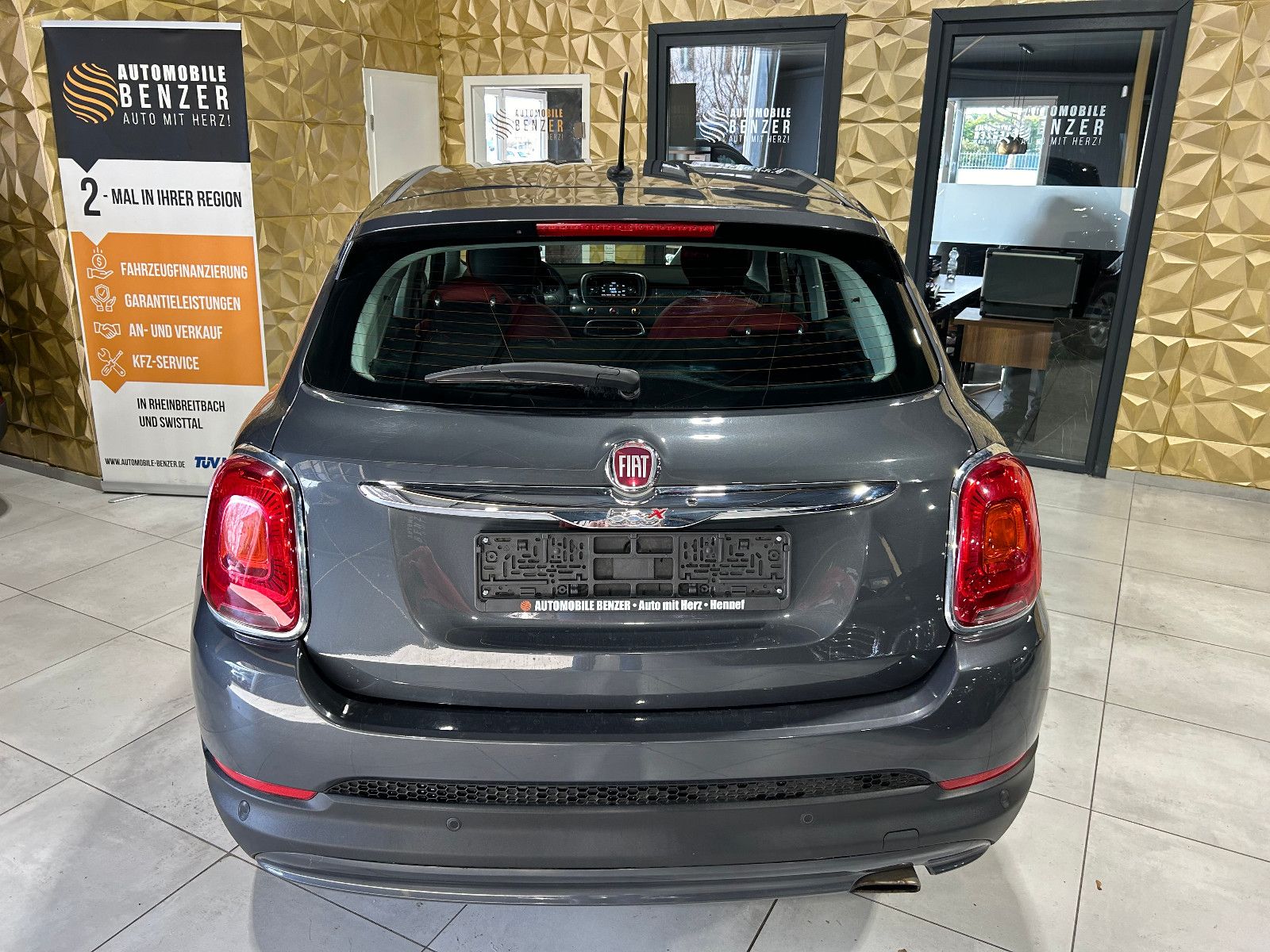 Fahrzeugabbildung Fiat 500X Pop Star//NAVI//PDC//TEMPOM//MFL