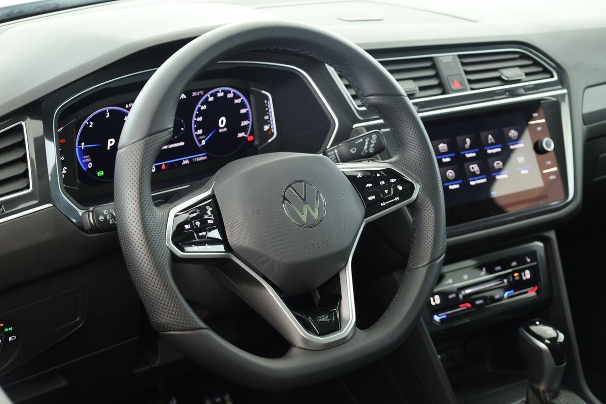 Volkswagen Tiguan Allspace 2.0 TDI 4M DSG R-Line 7 Pano Kam
