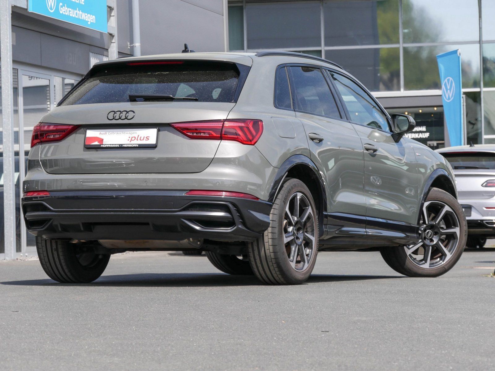 Audi Q3 45 1.4 TFSIe S-Line Navi Heckklappe elekt. foto 2