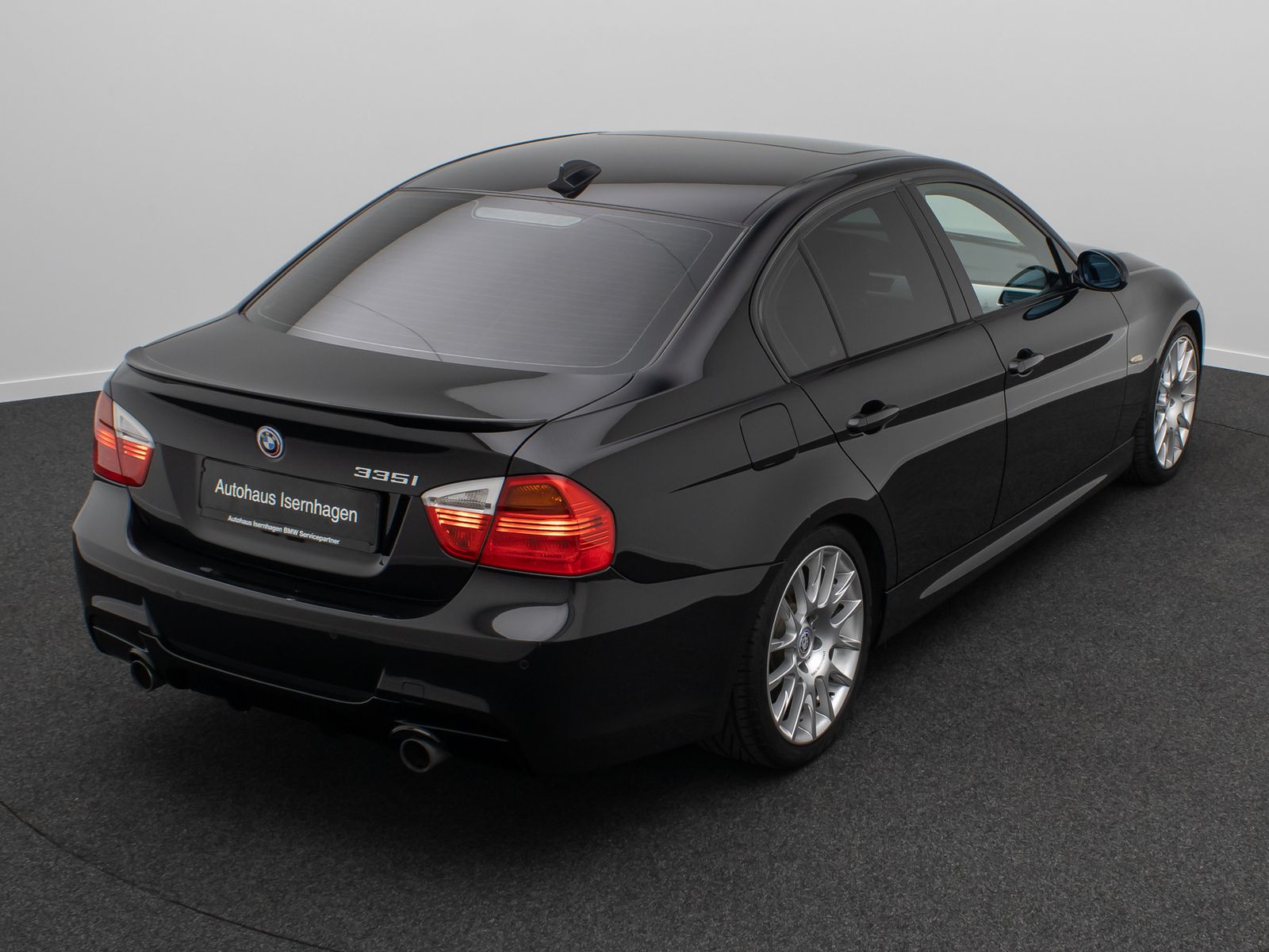Fahrzeugabbildung BMW 335i M Sport NaviProf Xenon GSD HiFi TV Komfort
