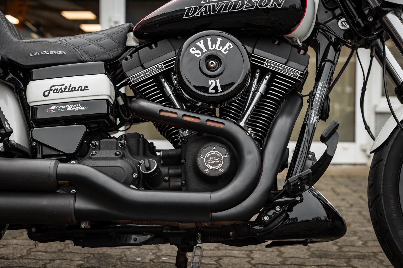Fahrzeugabbildung Harley-Davidson FXDLS DYNA LOW RIDER S 110cui  - CLUBSTYLE -