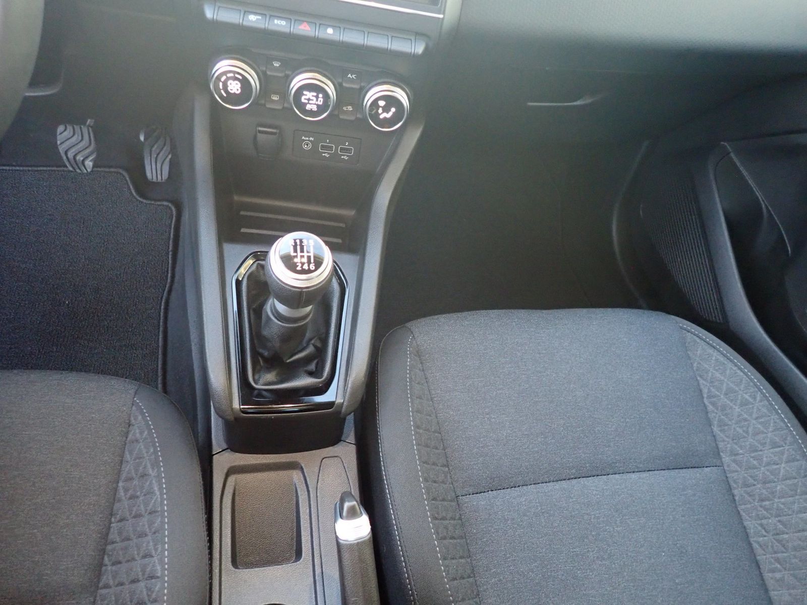 Fahrzeugabbildung Renault Clio V Business Edition TCe 90