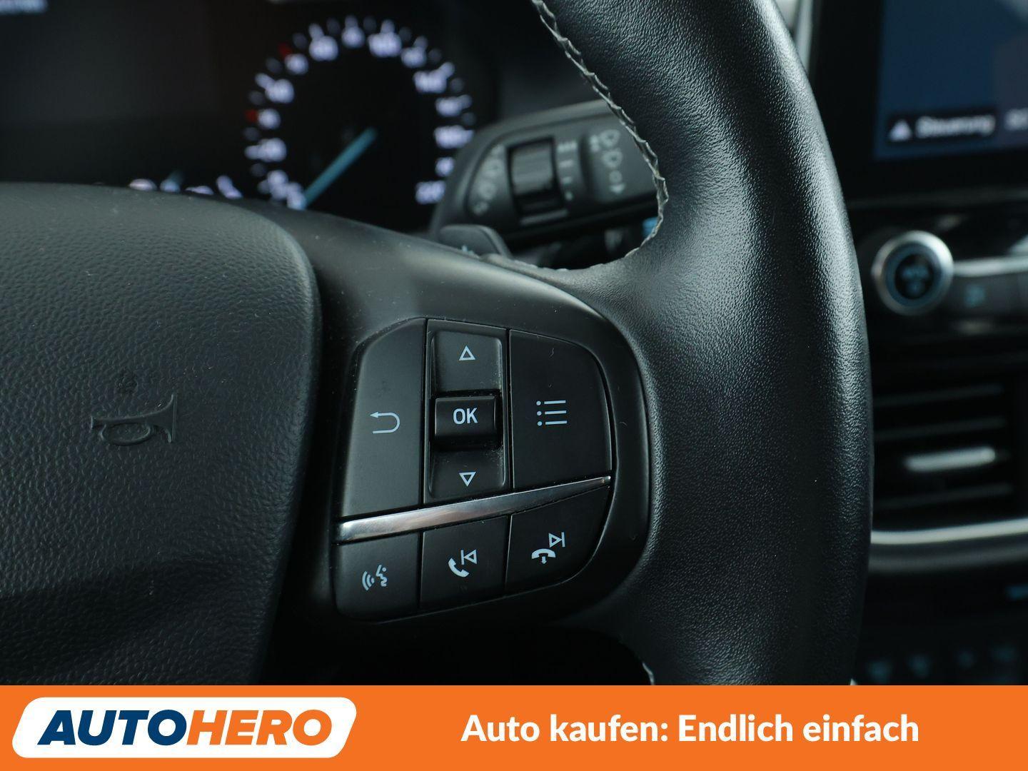Ford Fiesta 1.0 EcoBoost Aut.*NAVI*CAM*PDC*SHZ*