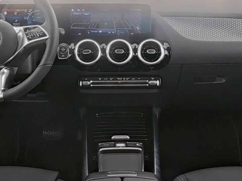 Fahrzeugabbildung Mercedes-Benz GLA 200 d Progressive AHK+TOTW+R-Kamera+Carplay