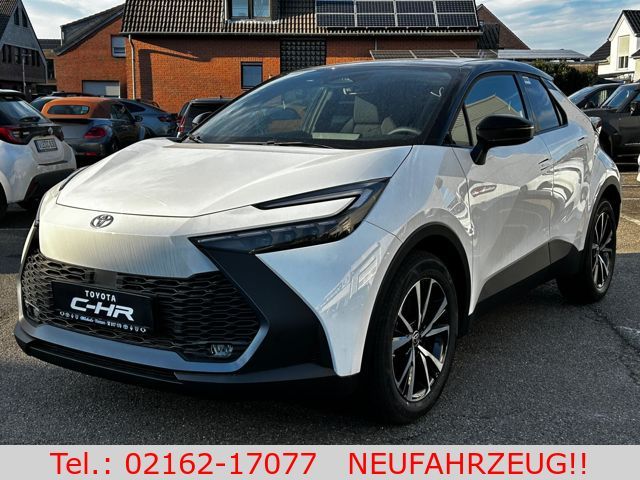 Toyota C-HR 2.0 Plug-In Hybrid 2x4 NG Team Deutschland,