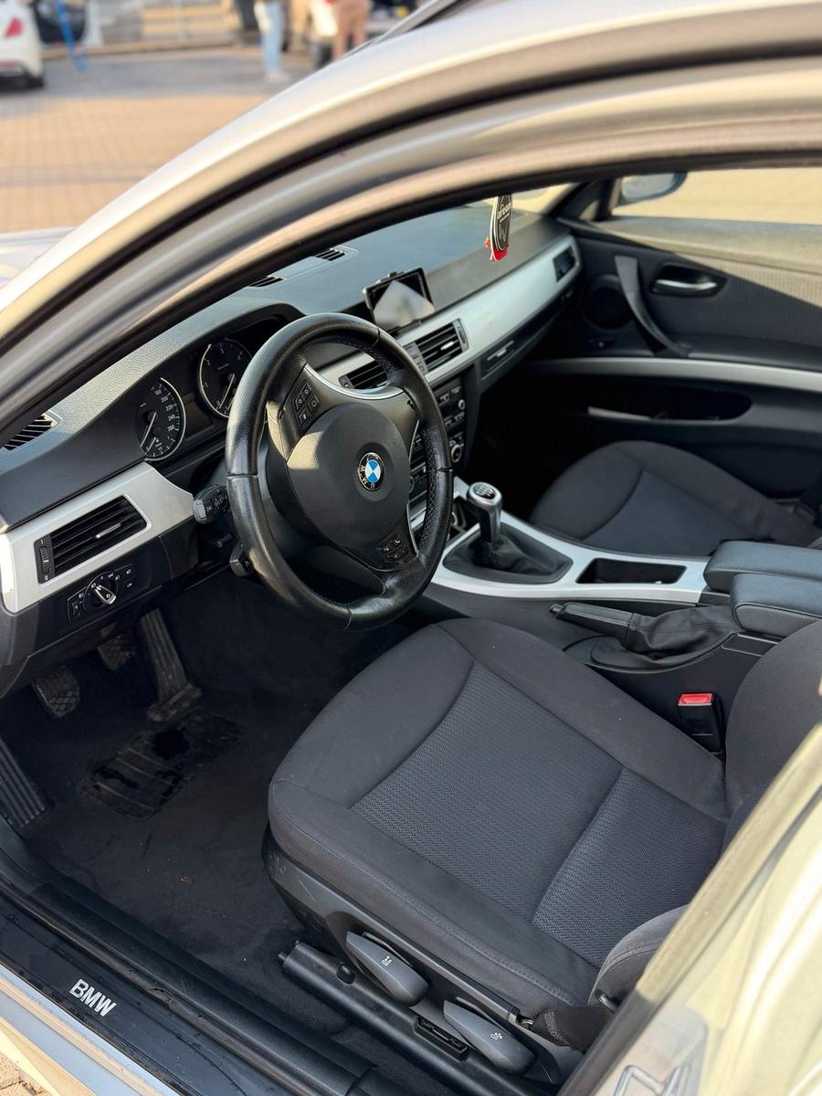 BMW 316 2011 — photo 5