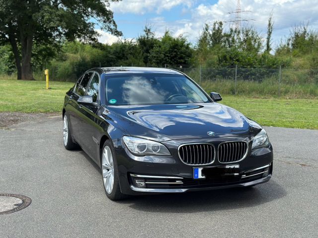 BMW 740d *TÜV/HU Neu