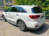 Kia Sorento 2.2 CRDi AWD GT Line Automatik GT Line - Kia Sorento Gebrauchtwagen in München