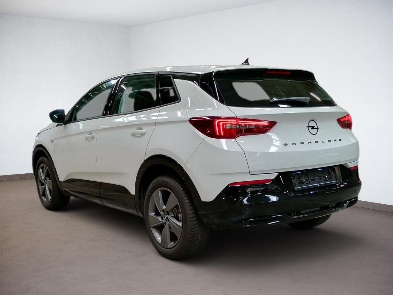 Fahrzeugabbildung Opel Grandland 1.2T GS Line - SONDERANGEBOT