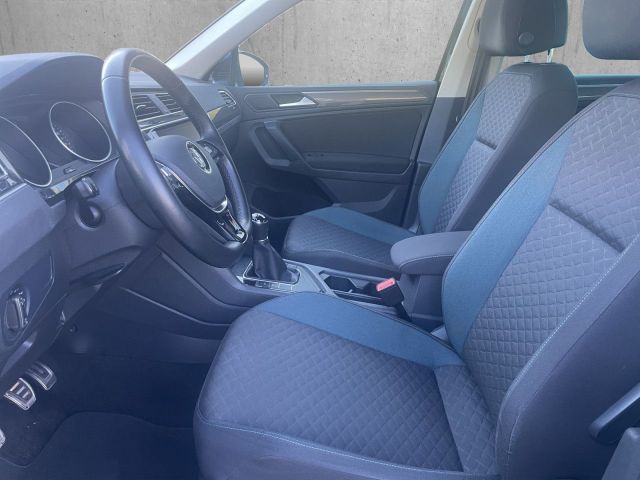 Tiguan IQ.DRIVE 1.5 TSI Navigationssystem AZV