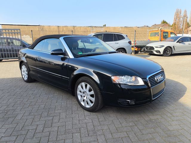 Audi A4 Cabriolet 2.0 TURBO,3 HD,NAVI,LEDER,XENON,PDC