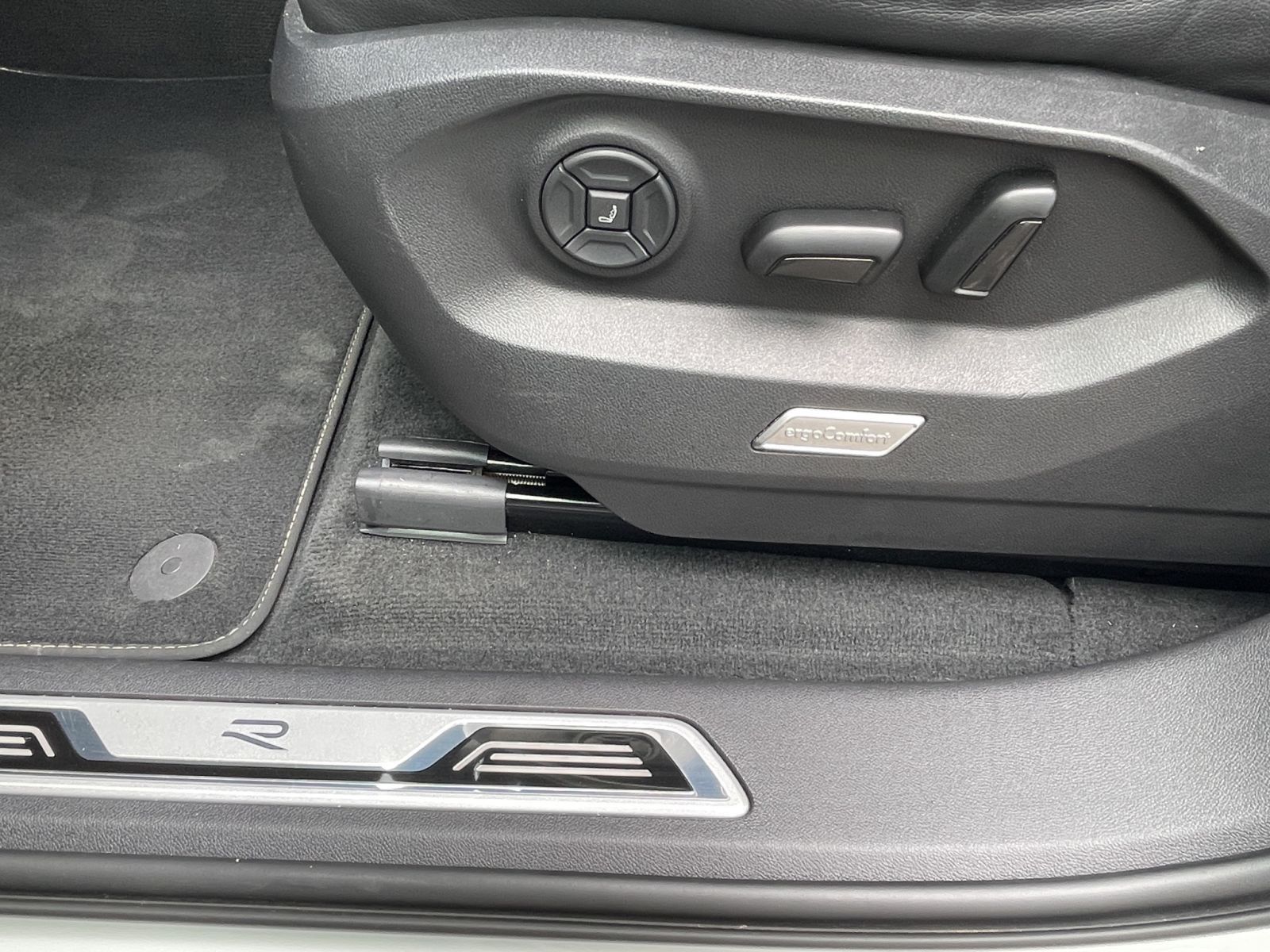 Volkswagen Touareg - Bild 23