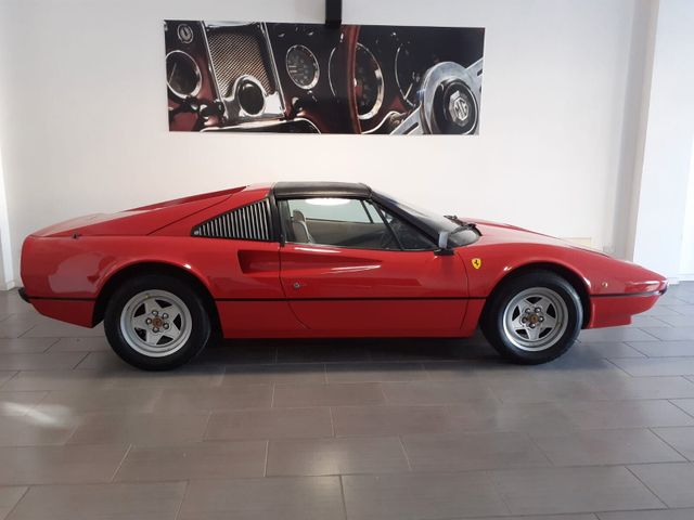 Ferrari 208 GTS Carburatori