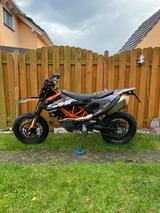 KTM SMCR 690 Angebot mit Zubehör  - KTM Motorräder in Dresden