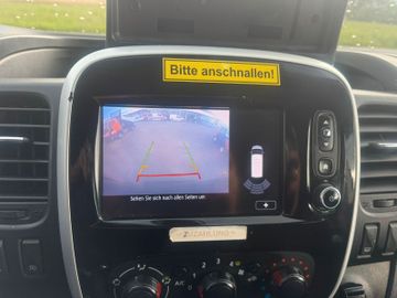 Opel Vivaro - 10