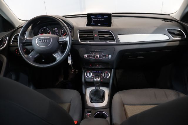 Audi Q3 1.4 TFSI TEMPOMAT+KLIMAAUT.+PDC+17"