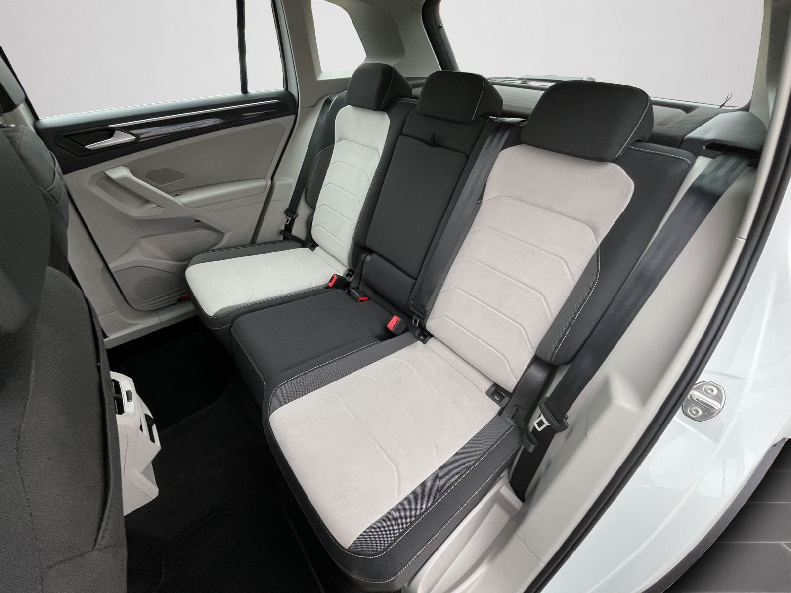 Volkswagen Tiguan - Bild 15