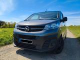 Opel Vivaro / Zafira life 9 Sitzer  - Opel Vivaro von privat