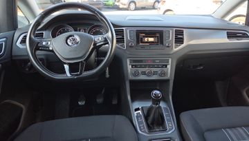Volkswagen Golf - 12