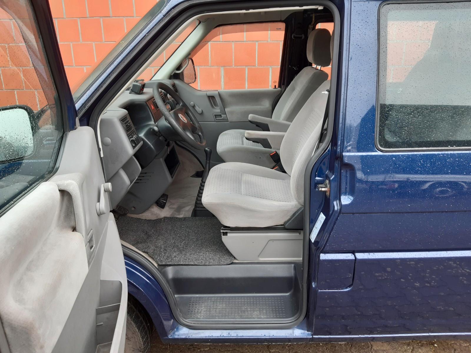 Volkswagen T4 lang 2,5 TDI - 102 PS