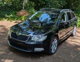 Skoda Superb 3.6 4x4 Combi Elegance 1 HD TÜV/INSP NEU - Skoda Superb: Kombi, 3.6