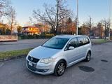 Volkswagen Touran 1.9 TDI 105CV DPF Conceptline - Volkswagen Touran Conceptline mit Diesel-Antrieb