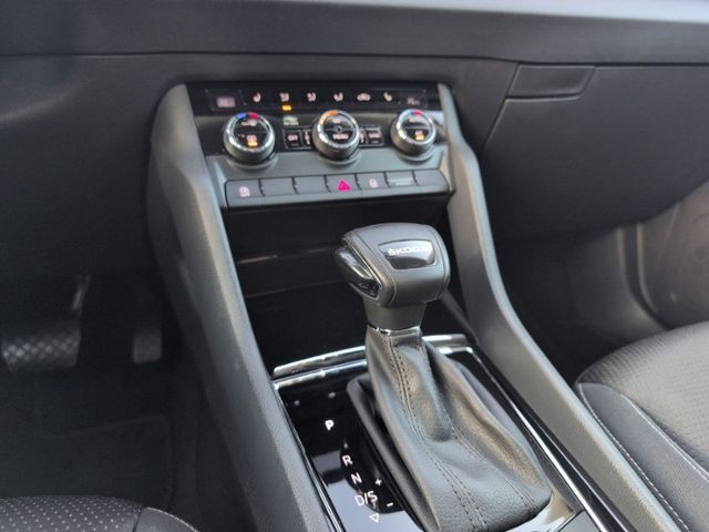 Karoq 1.5 TSI DSG TOUR LED+NAVI+GRA+PDC+SHZ+KLIM