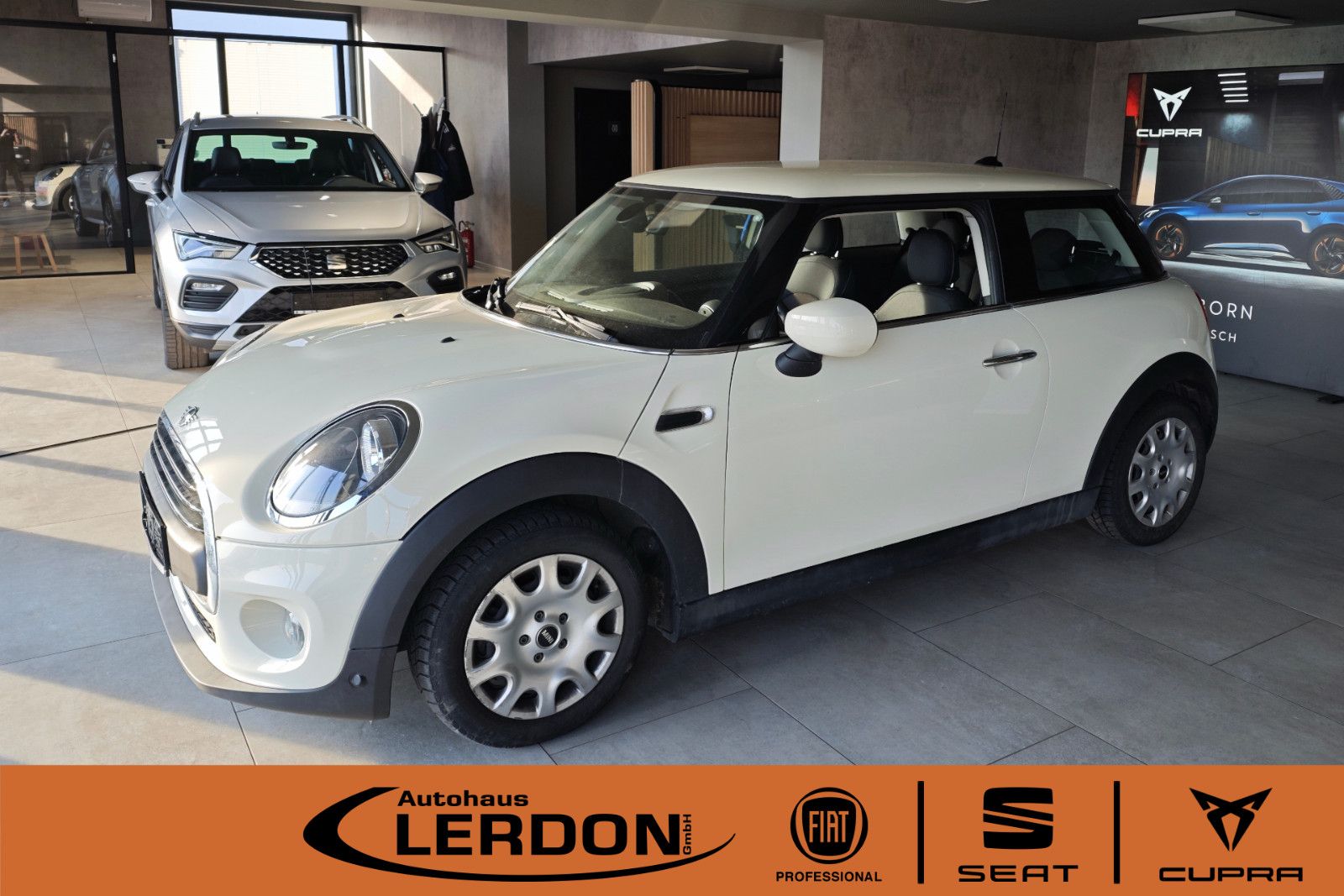 MINI ONE_FIRST