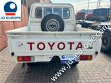 Toyota Land Cruiser PICKUP HZ79 4,2L DIESEL 6 CILINDER - Toyota Land Cruiser mit Diesel-Antrieb: Geländewagen