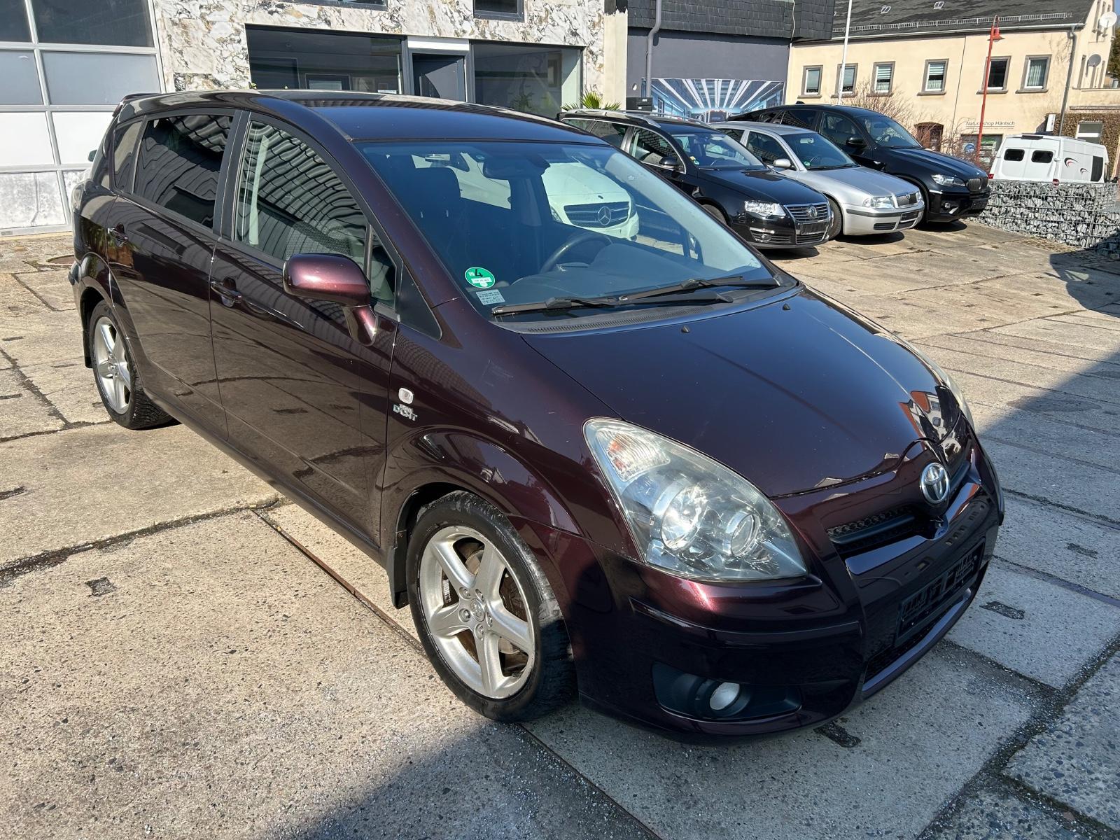 Toyota Corolla Verso 2.2 D-CAT Executive