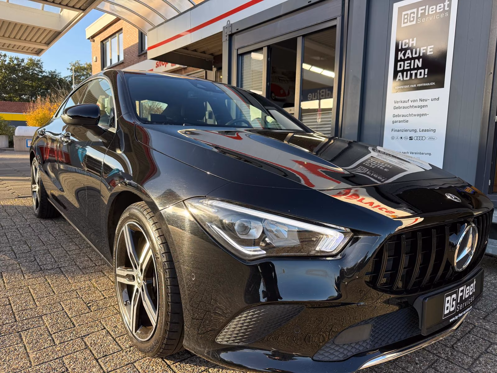 Mercedes-Benz CLA 200