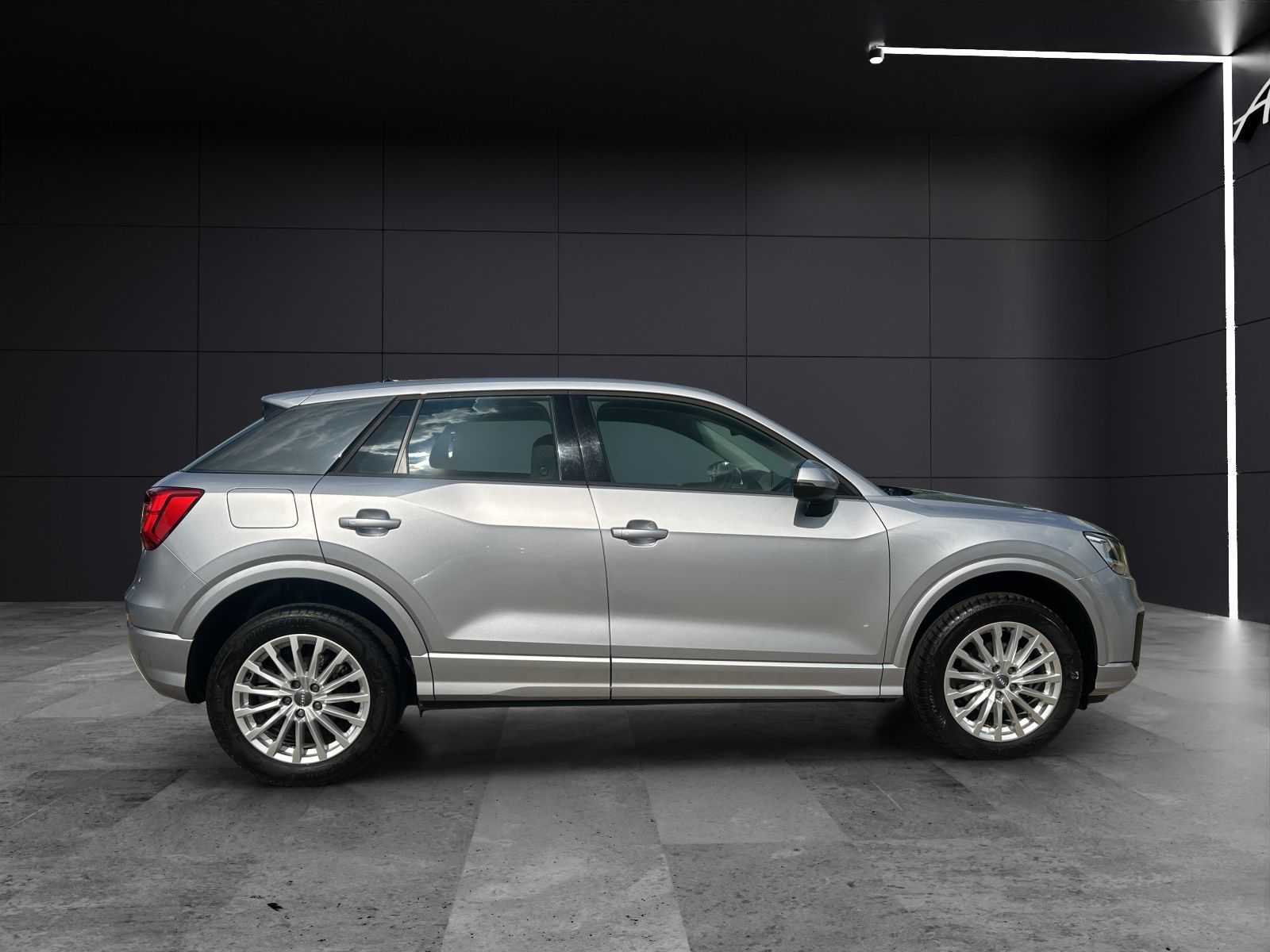 Fahrzeugabbildung Audi Q2 35 TFSI design S tronic LED NAVI SHZ GRA