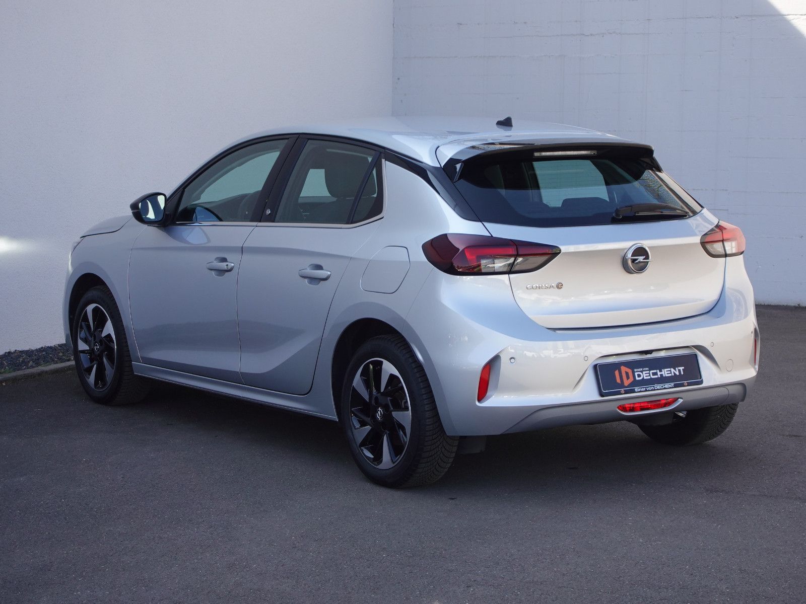 Fahrzeugabbildung Opel Corsa-e Elegance,Navi,Kamera,Sitzhzg,Allwetter