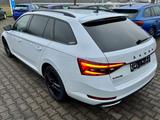 Skoda Superb III FL Sportline DSG 190PS 8xRad Matrix - Skoda Superb: 1.8