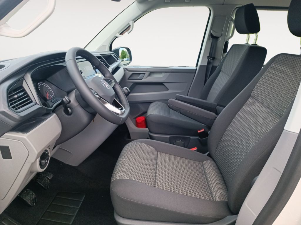 Fahrzeugabbildung Volkswagen Caravelle T6.1 Lang Trendline 7 Sitzer