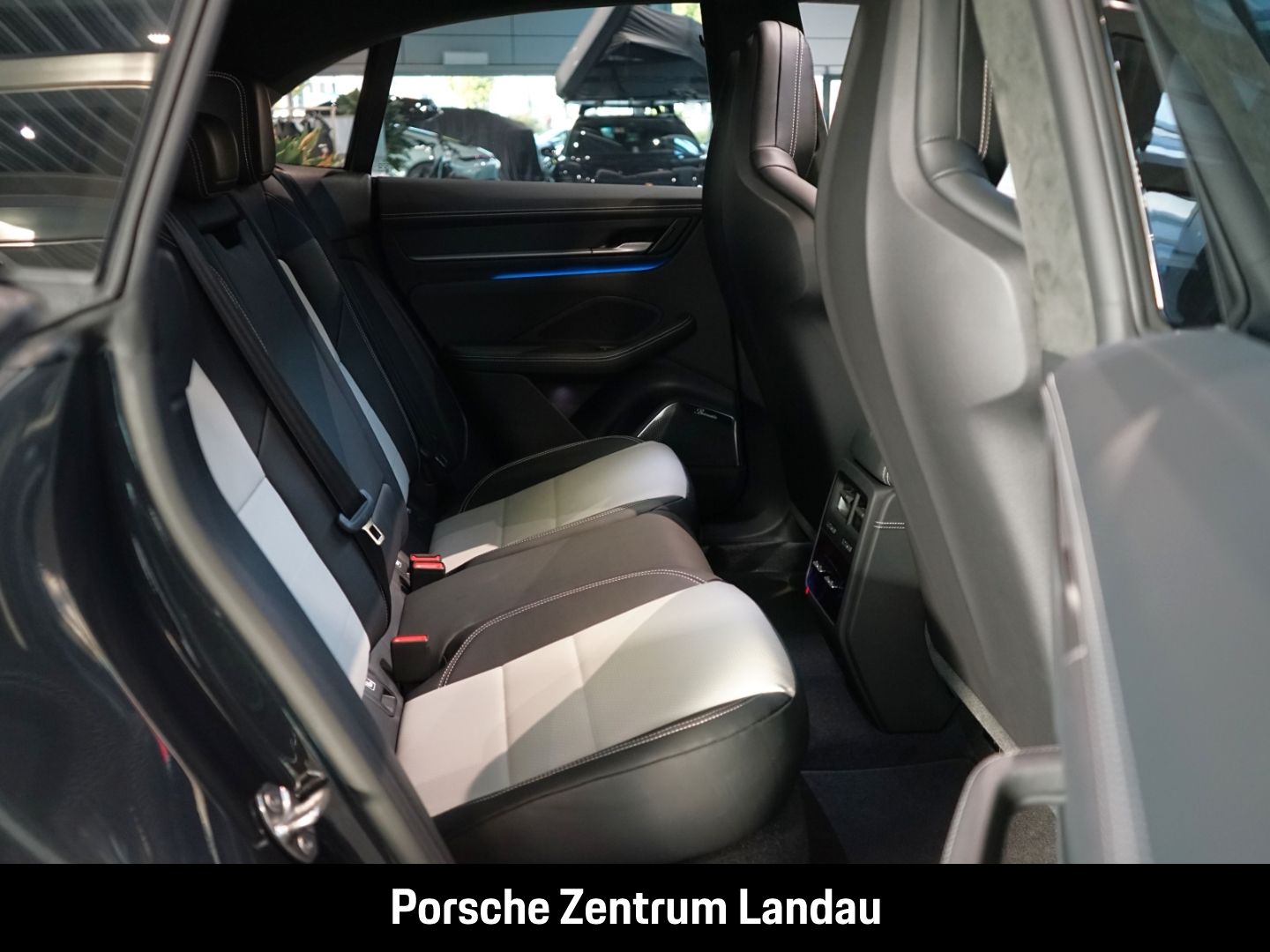 Porsche Macan - Bild 12