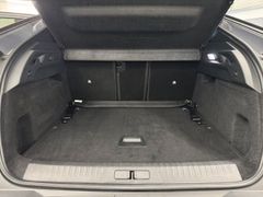 PEUGEOT 3008 Hybrid 136 Allure Pano-Nav Drive-Assist LED