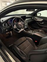 Mercedes-Benz C 220 d AMG Line - Mercedes-Benz C 220: Coupe