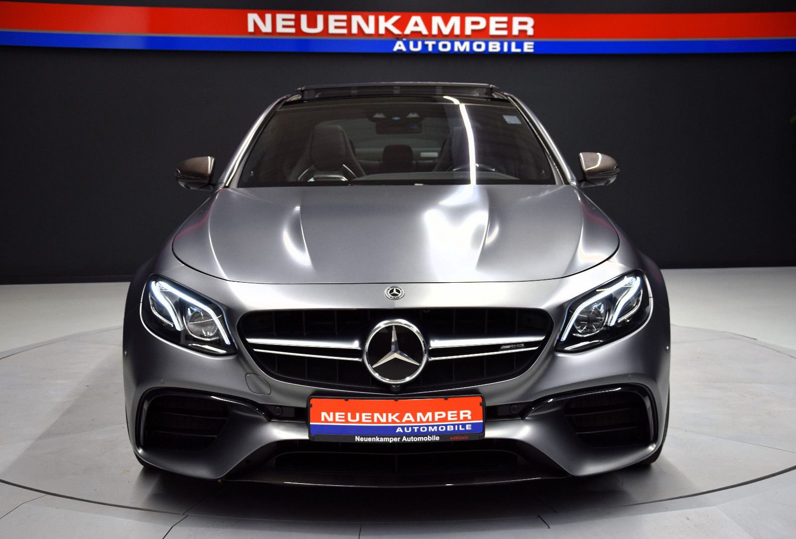 Fahrzeugabbildung Mercedes-Benz E63S AMG 4Matic+ PerfSitz SportAGA Sitzlüft Pano