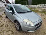 Fiat Punto 1.4 8V Dynamic - Fiat Punto Dynamic mit Benzin-Antrieb